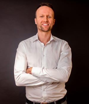 Nils Eiffler NM Living